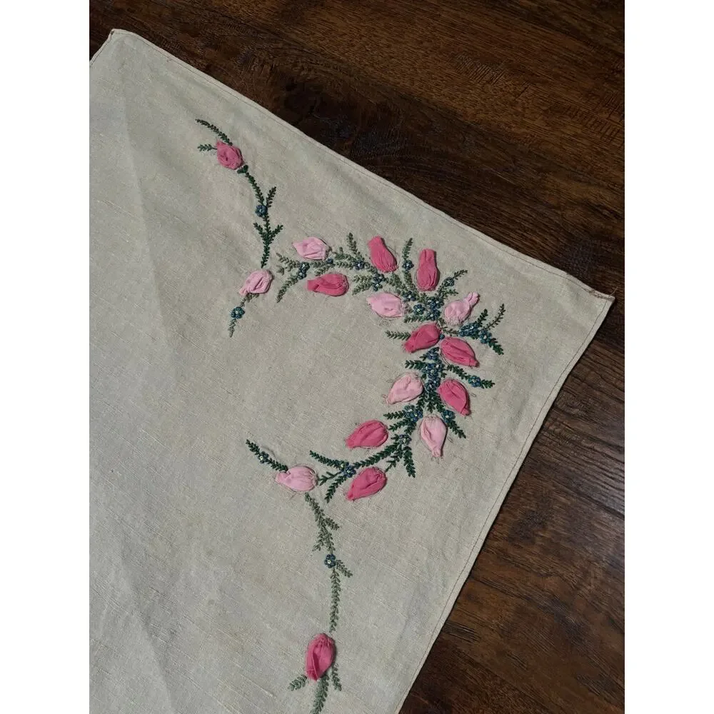 Vintage Rectangular Linen Table Runner Hand Embroidered Puffy Pink Rosebud Vine